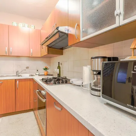 City Center 3 Bedroom Apartment Vrsar Exterior photo